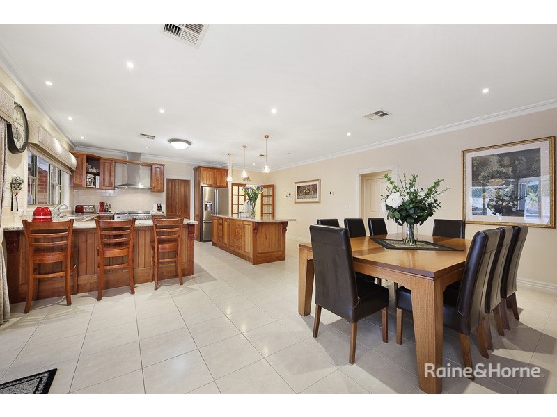 30 The Old Stock Run, Sunbury VIC 3429