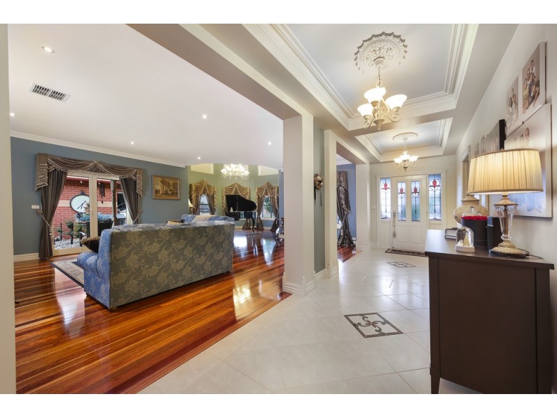 30 The Old Stock Run, Sunbury VIC 3429