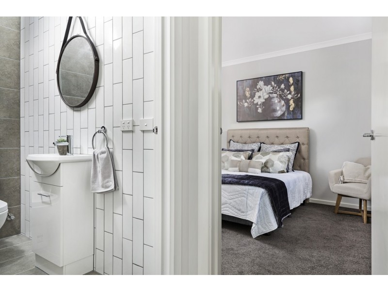 1/48 Mitchells Lane, Sunbury VIC 3429