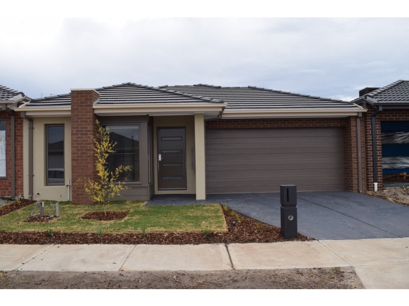 11 Explorer Crescent, Diggers Rest VIC 3427