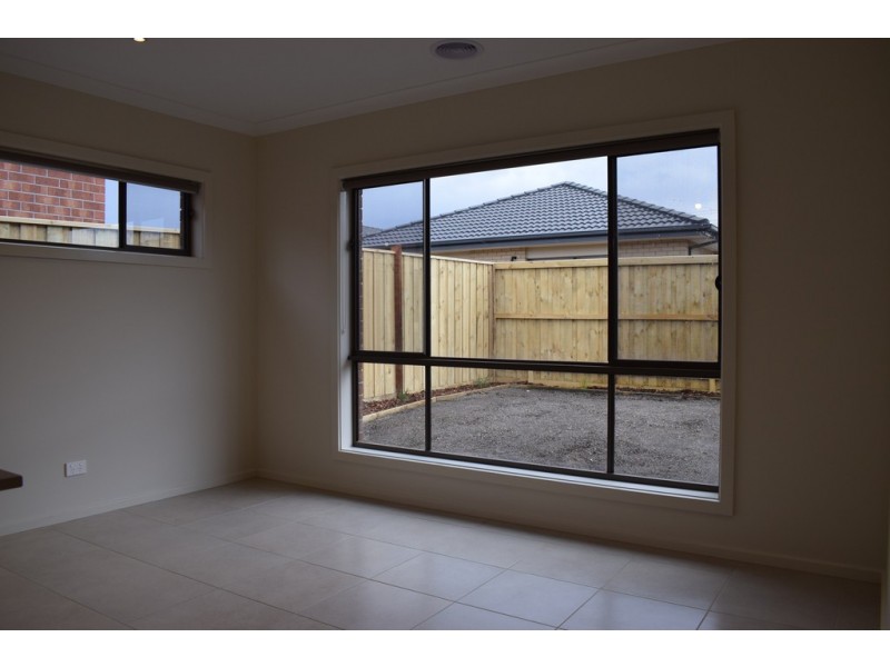 11 Explorer Crescent, Diggers Rest VIC 3427