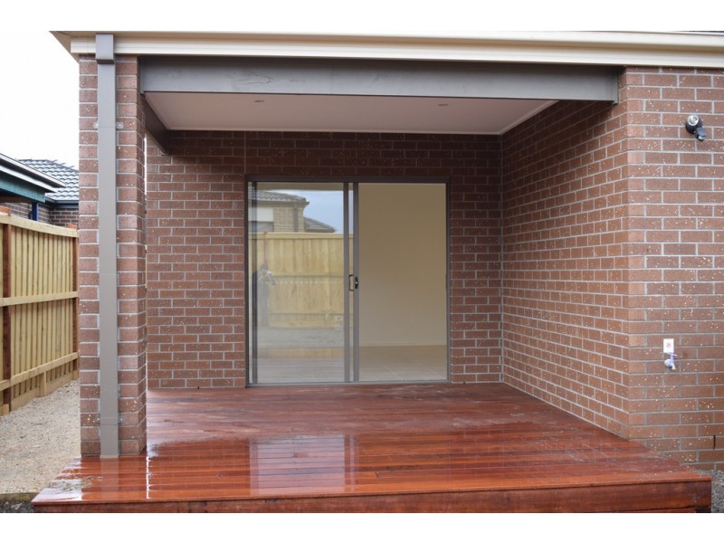 11 Explorer Crescent, Diggers Rest VIC 3427