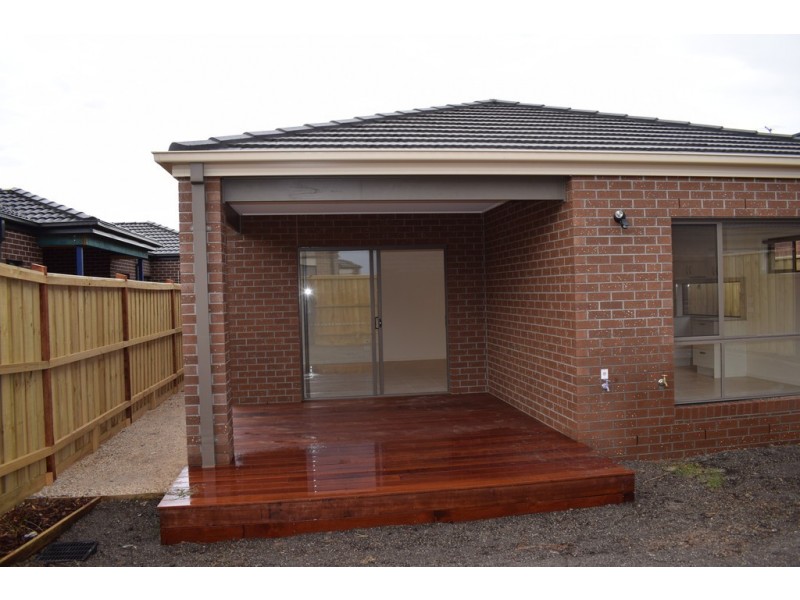 11 Explorer Crescent, Diggers Rest VIC 3427