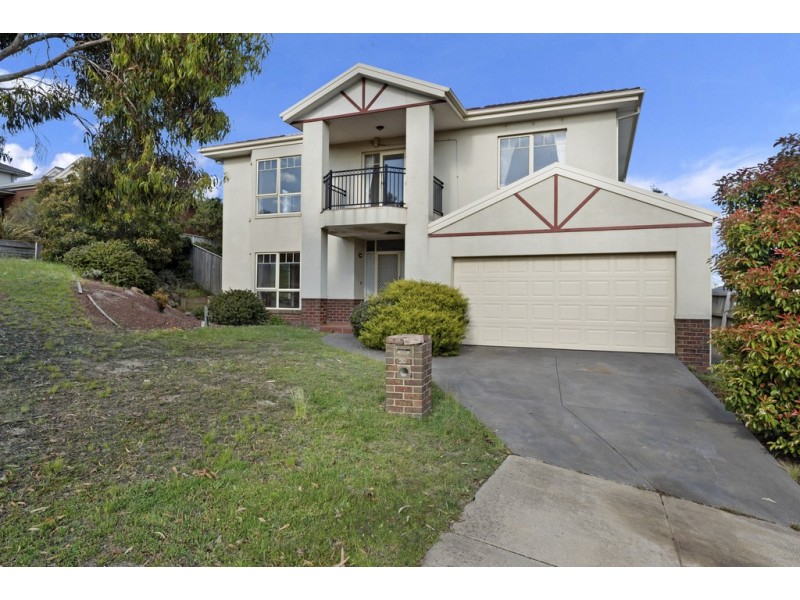 20 Windsor Rise, Sunbury VIC 3429