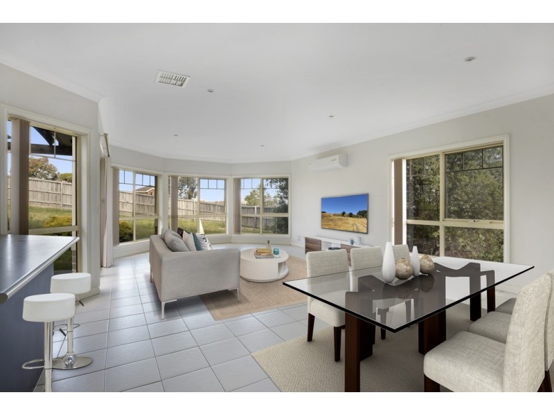 20 Windsor Rise, Sunbury VIC 3429