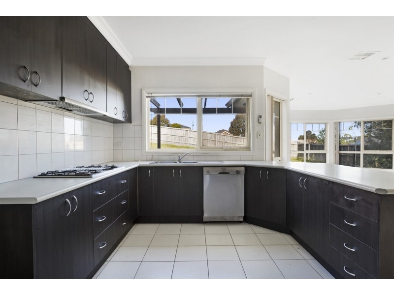 20 Windsor Rise, Sunbury VIC 3429