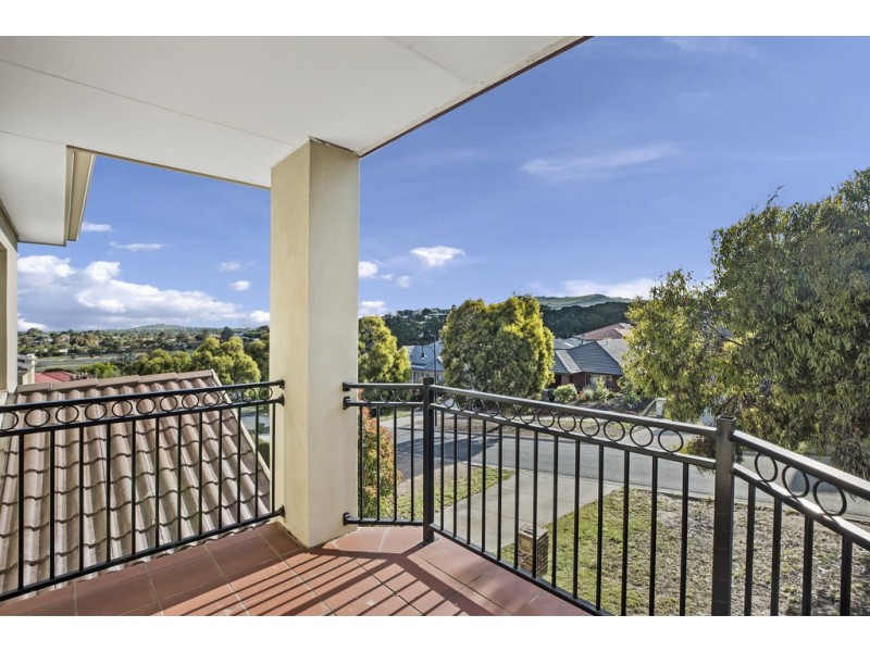 20 Windsor Rise, Sunbury VIC 3429