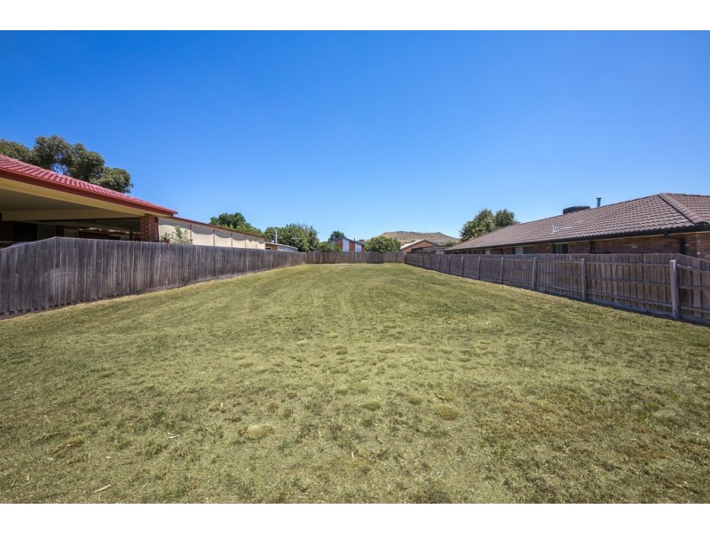 17 Kathryn Court, Sunbury VIC 3429