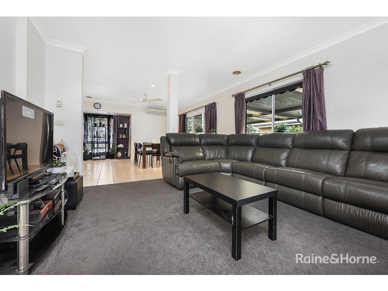 26 Thornton Avenue, Sunbury VIC 3429