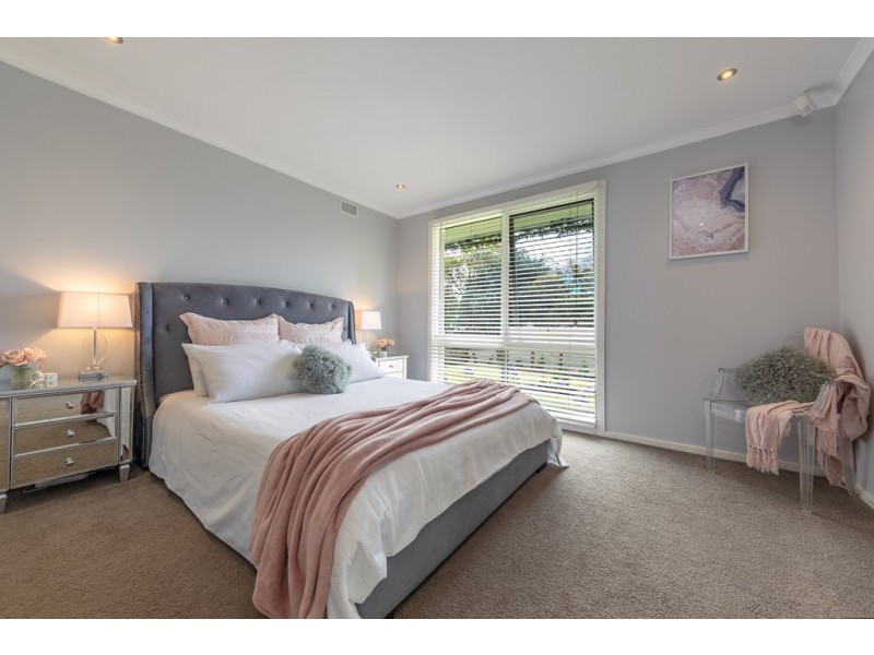 11 Gregory Court, Sunbury VIC 3429