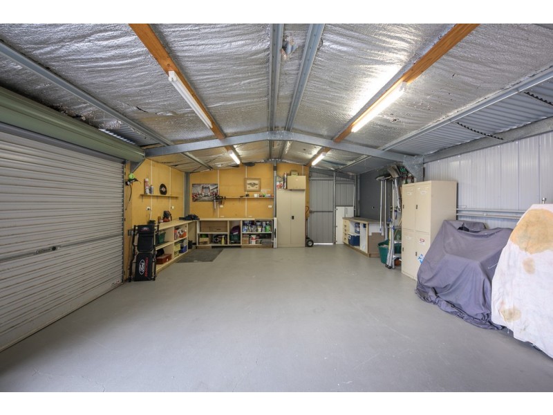 11 Gregory Court, Sunbury VIC 3429