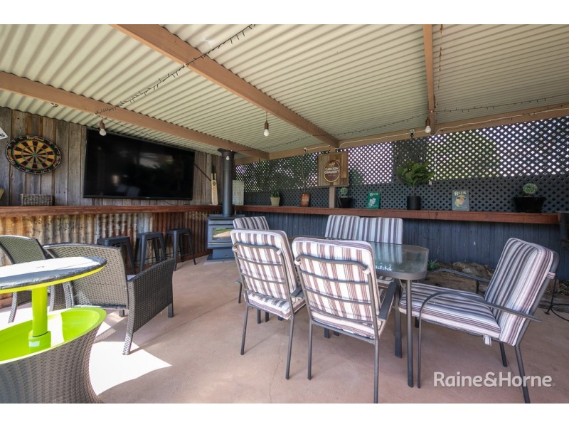 5 Scullin Court, Sunbury VIC 3429