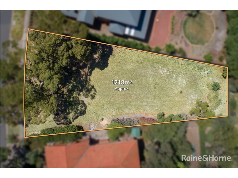 56 Balmoral Circuit, Sunbury VIC 3429