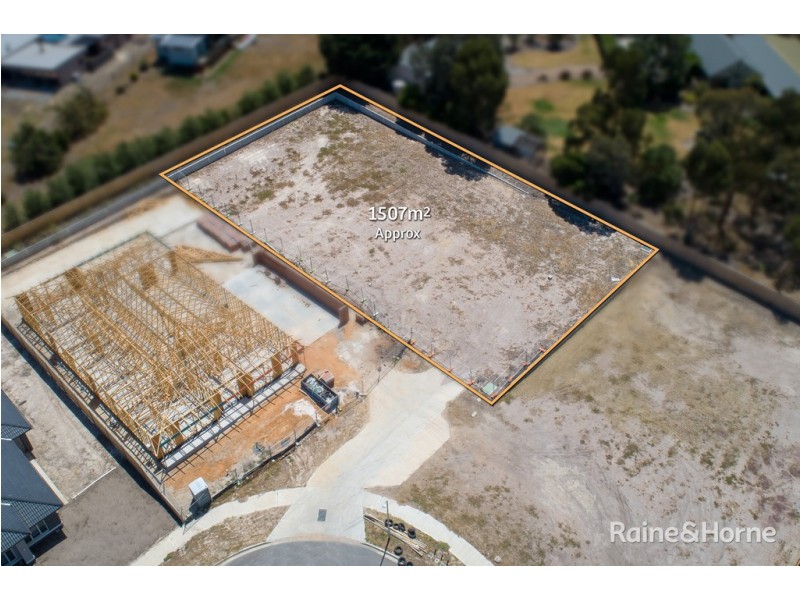 27 Filly Circuit, Sunbury VIC 3429