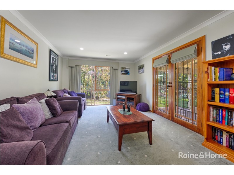 82 Yellow Gum Boulevard, Sunbury VIC 3429