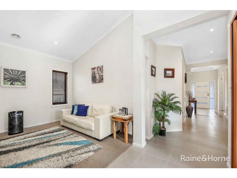6 Portree Court, Sunbury VIC 3429