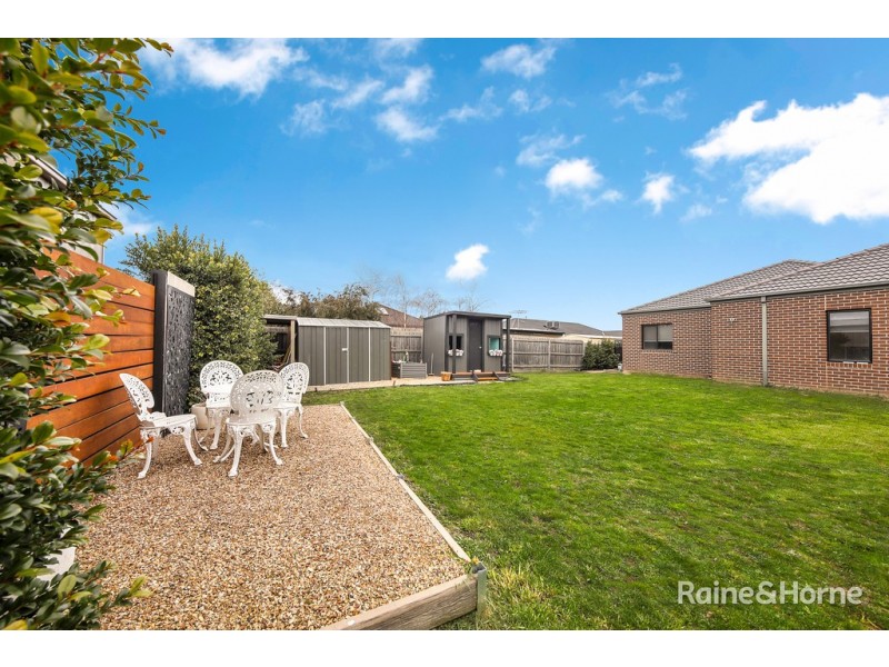 6 Portree Court, Sunbury VIC 3429