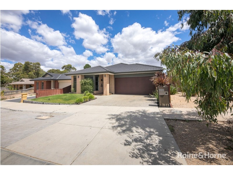 30 Holland Road, Sunbury VIC 3429