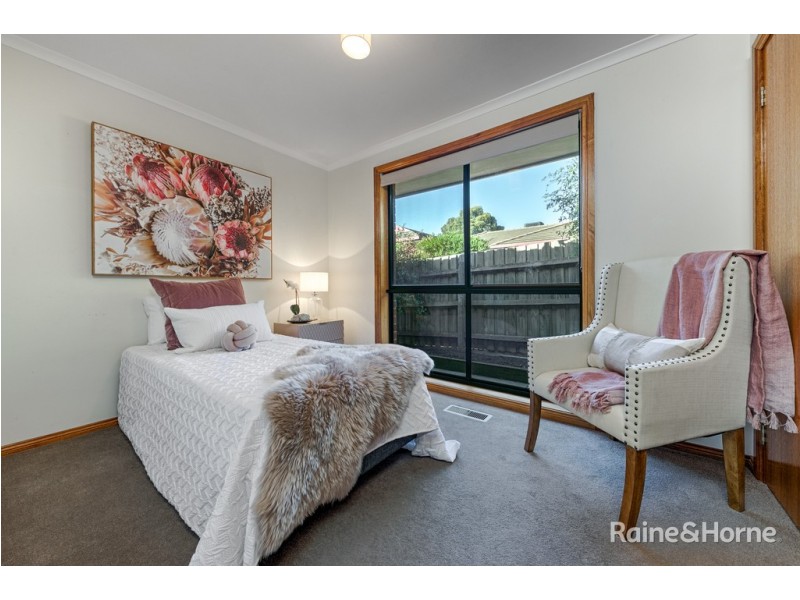 54 Olive Grove, Sunbury VIC 3429