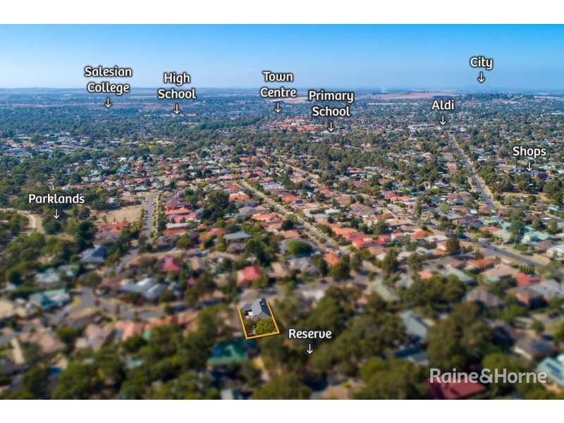 54 Olive Grove, Sunbury VIC 3429