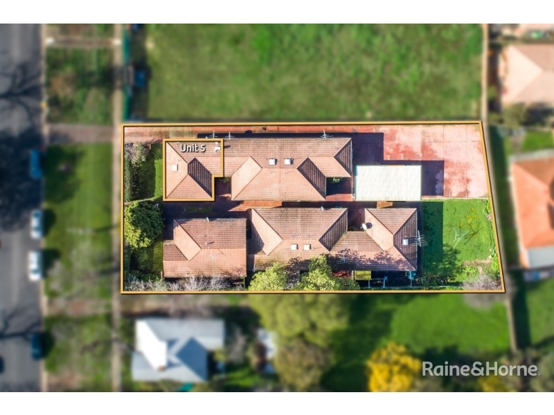 5/50 Brook Street, Sunbury VIC 3429
