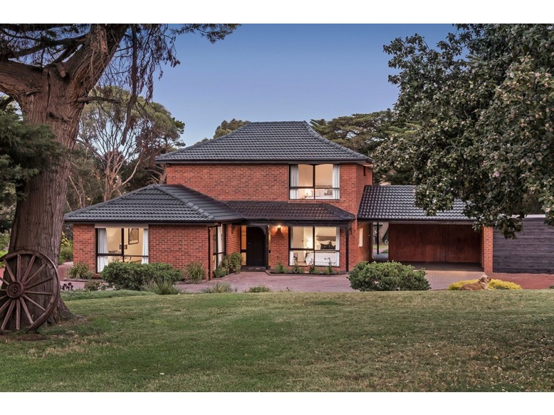 340 Racecourse Road, Sunbury VIC 3429