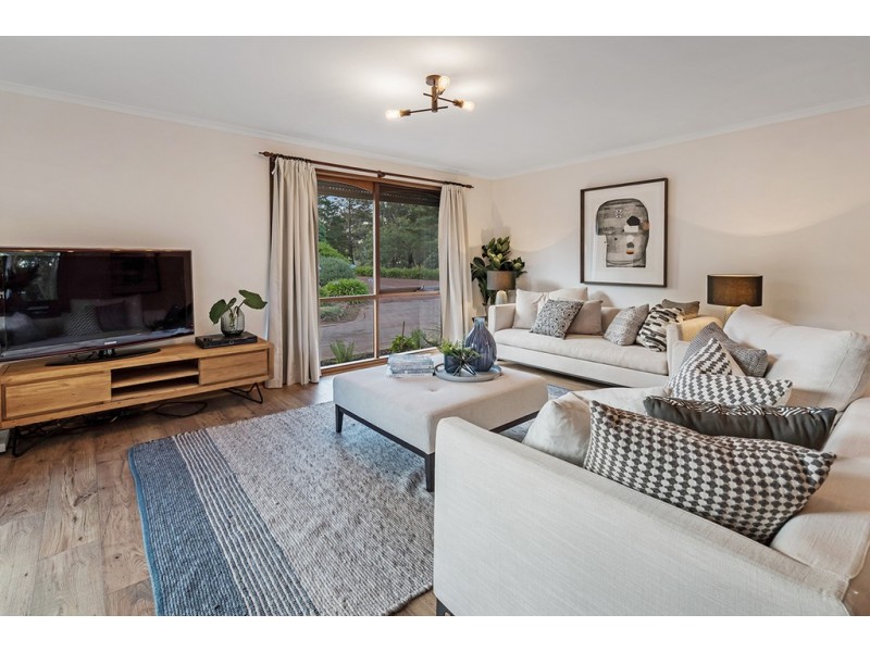 340 Racecourse Road, Sunbury VIC 3429