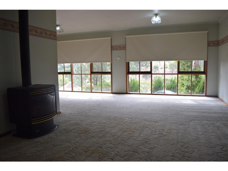 685 Racecourse Road, Sunbury VIC 3429