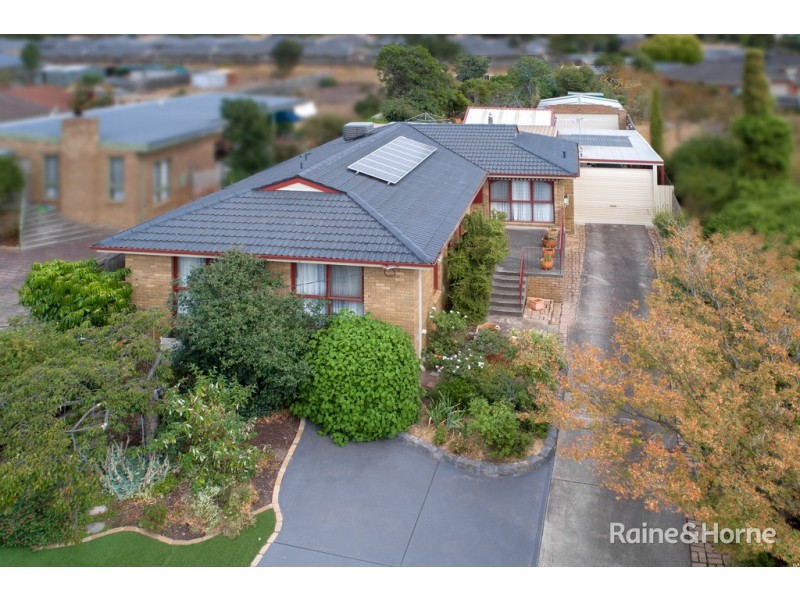 98 Anderson Road, Sunbury VIC 3429