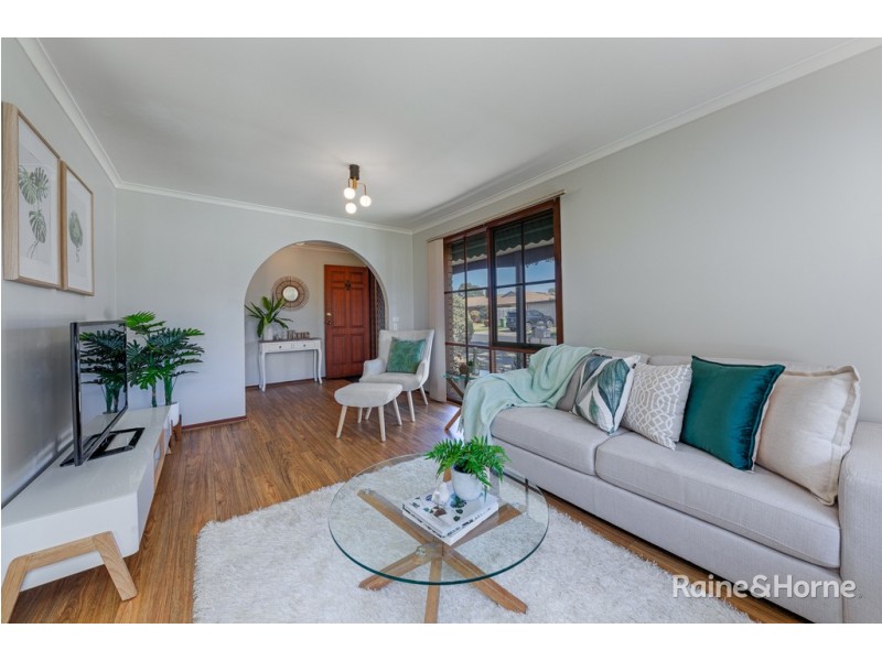 47 Dunrossil Drive, Sunbury VIC 3429