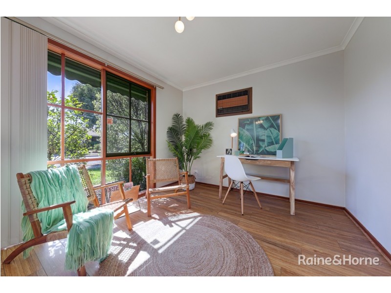 47 Dunrossil Drive, Sunbury VIC 3429