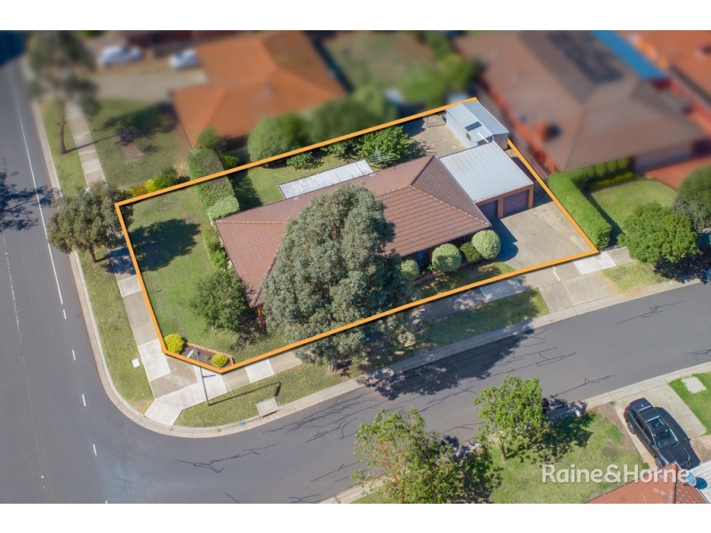 47 Dunrossil Drive, Sunbury VIC 3429