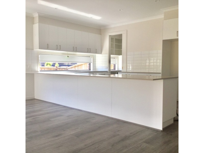 39 Jersey Drive, Sunbury VIC 3429