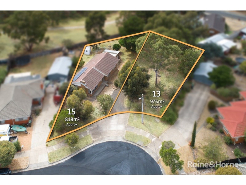 13-15 Casey Avenue, Sunbury VIC 3429
