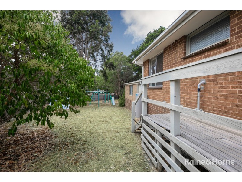 13-15 Casey Avenue, Sunbury VIC 3429