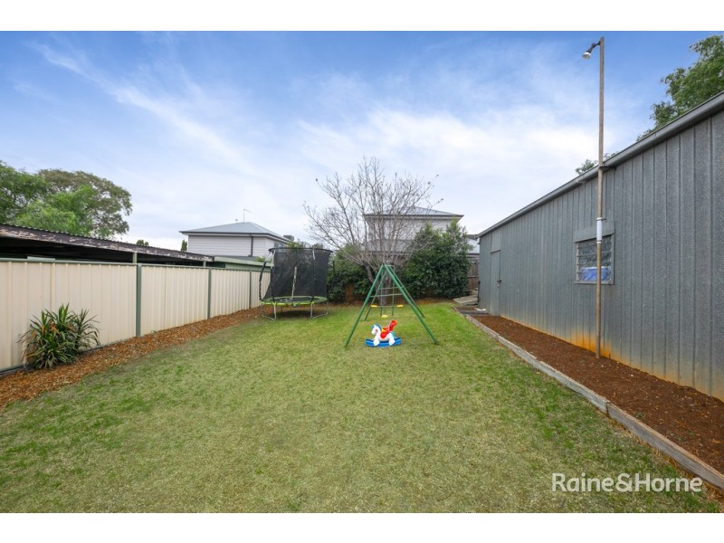 35 Vaughan Street, Sunbury VIC 3429
