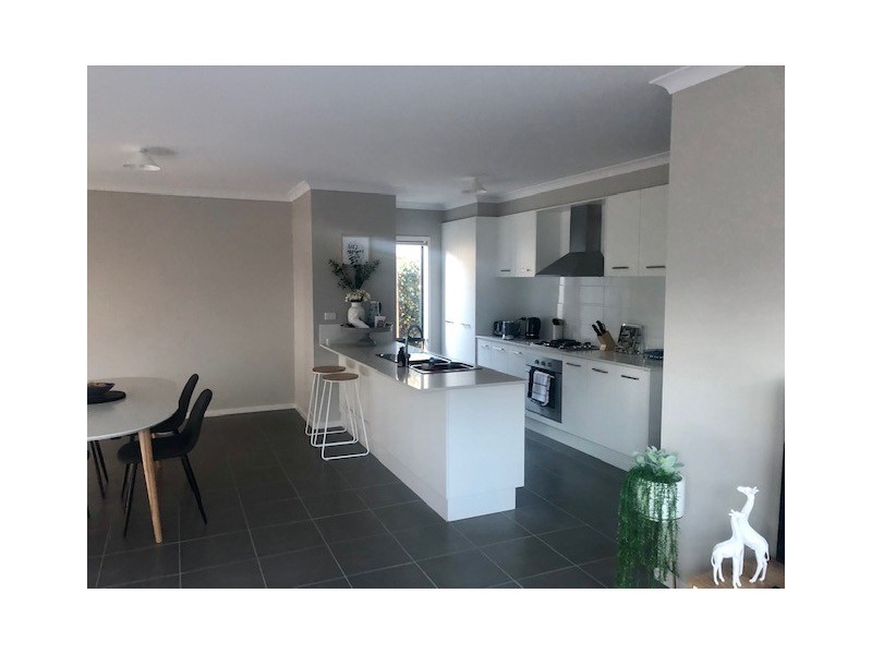 23 Rockfern Crescent, Diggers Rest VIC 3427