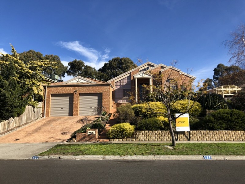 127 Stewarts Lane, Sunbury VIC 3429