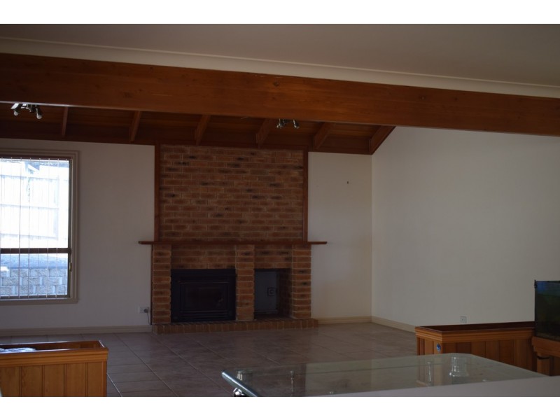 127 Stewarts Lane, Sunbury VIC 3429