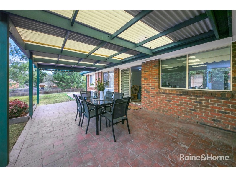 19 Dadswell Court, Sunbury VIC 3429