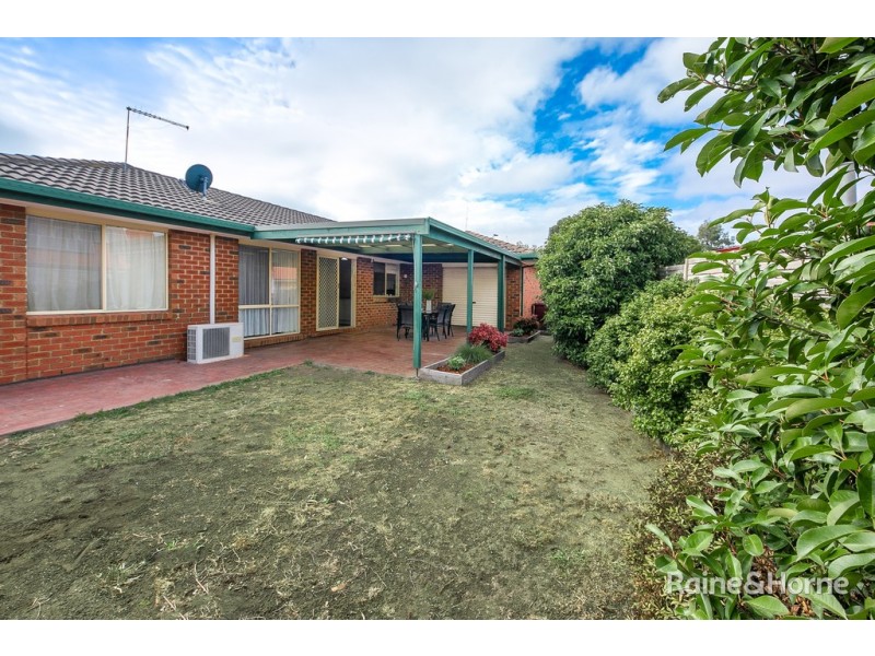 19 Dadswell Court, Sunbury VIC 3429