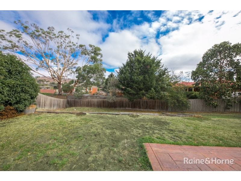 19 Dadswell Court, Sunbury VIC 3429