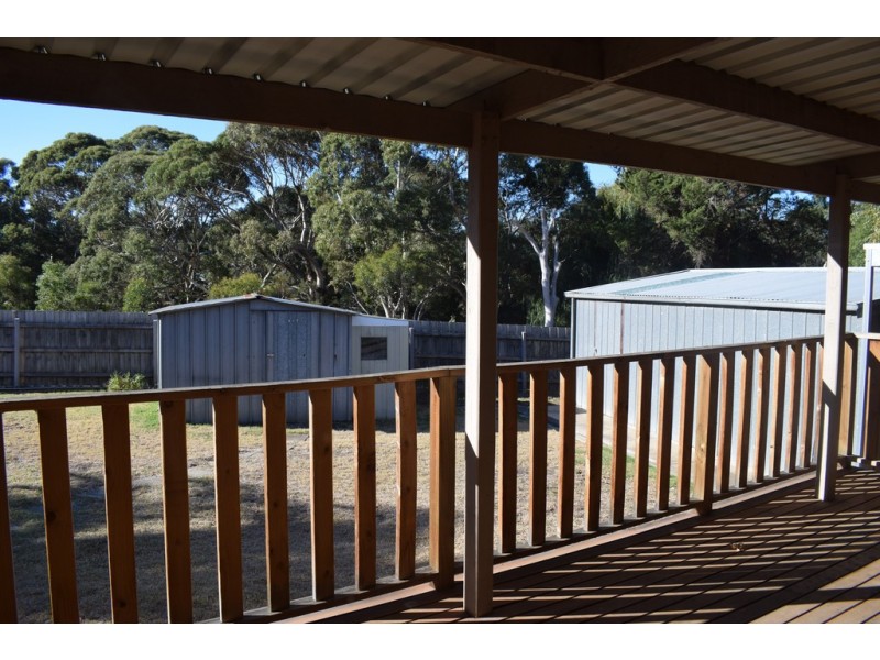 17 O’Malley Court, Sunbury VIC 3429