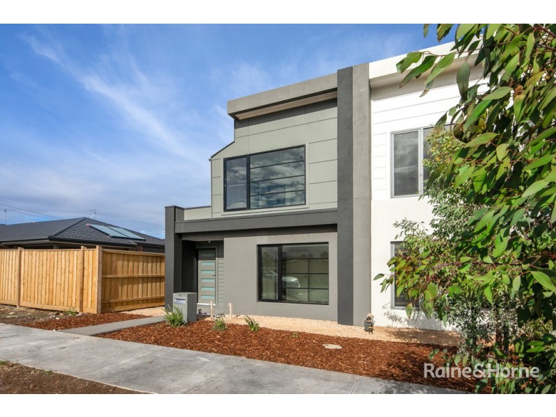 3 Civic Street, Diggers Rest VIC 3427