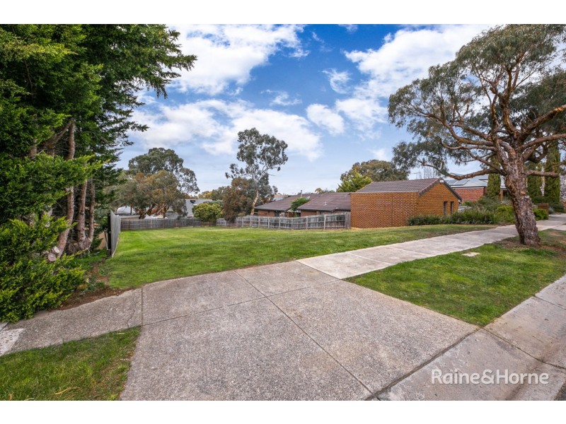 12 Brett Court, Sunbury VIC 3429