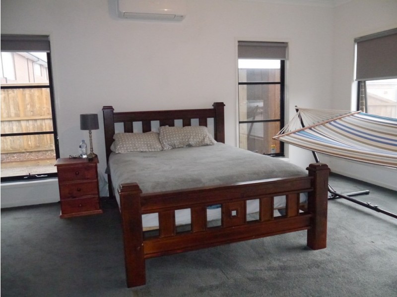 5 Bridle Street, Sunbury VIC 3429