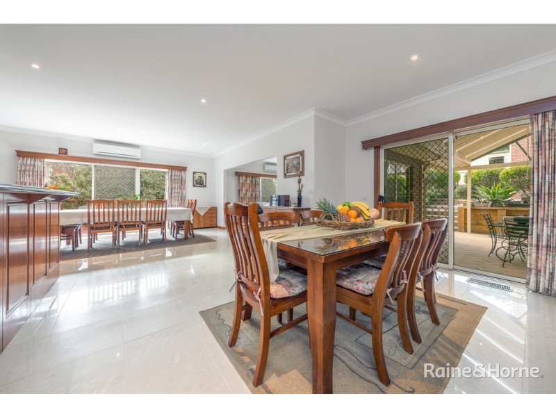 5 The Heights, Sunbury VIC 3429