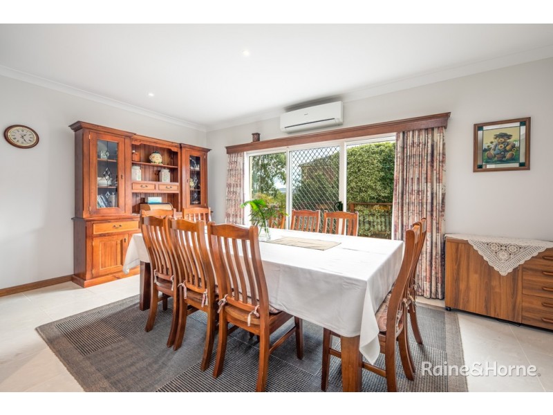 5 The Heights, Sunbury VIC 3429