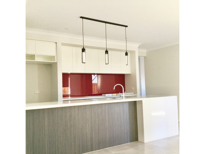 22 Pavillion Circuit, Sunbury VIC 3429