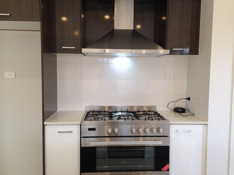 32 FESTIVAL STREET, Diggers Rest VIC 3427